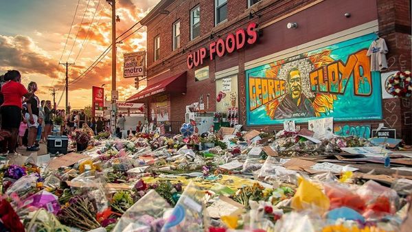 1100px George Floyd Tributes Outside Cup Foods Minneapolis