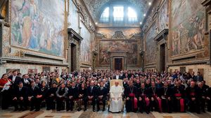 1500 Audiencia De Representantes Salvadore Os Y El Papa Francisco