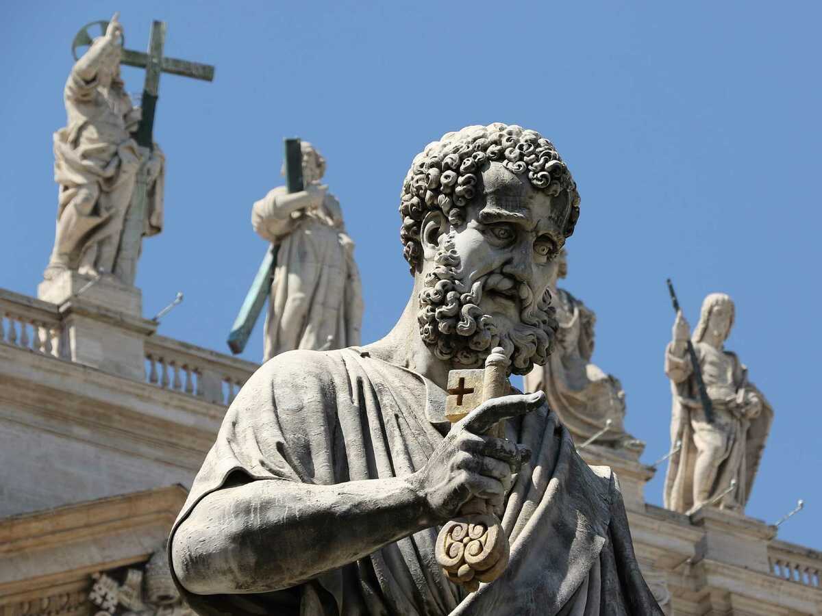 1900px Statua Di San Pietro Realizzata Da Giuseppe De Fabris Piazza Di San Pietro